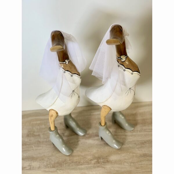 Bride Duck 50cm tall - Image 2